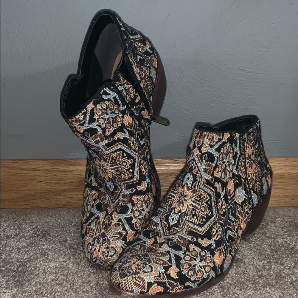 Sam Edelman booties